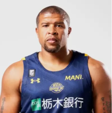 https://img.syhsz.cn/img/basketball/player/d0bdc0ff5ef655de00d7409fa9b754cd.png